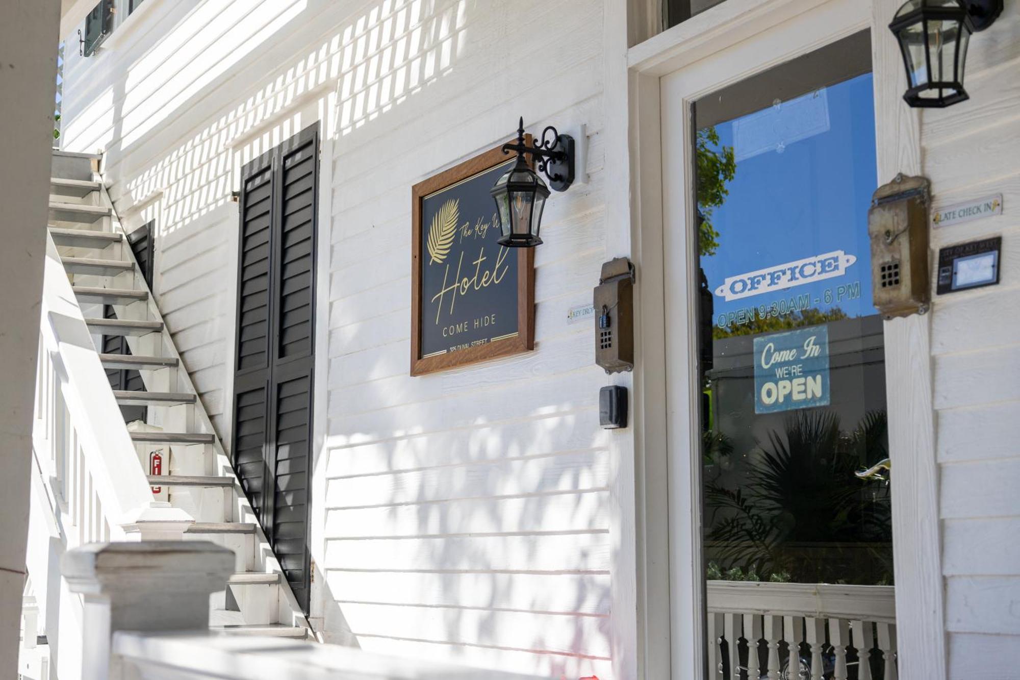 The Key West Hotel Exterior photo